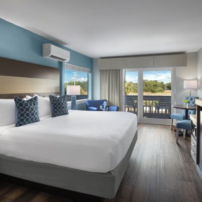 Marsh Side Deluxe King Shem Creek Inn Promo Code