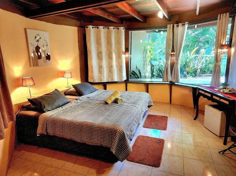 Standard Twin Garden View (A)