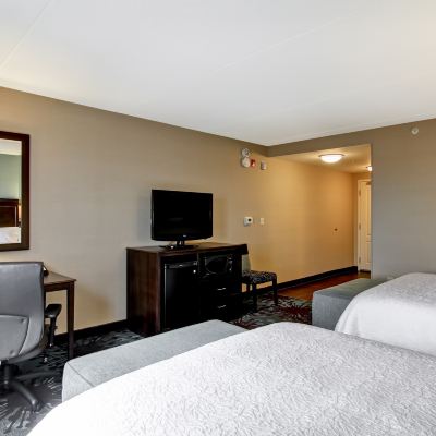 無障礙兩張大床房 希爾頓歡朋旅館多倫多機場企業中心酒店優惠