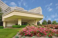 DoubleTree by Hilton Hotel Newark Airport Hotels in 
