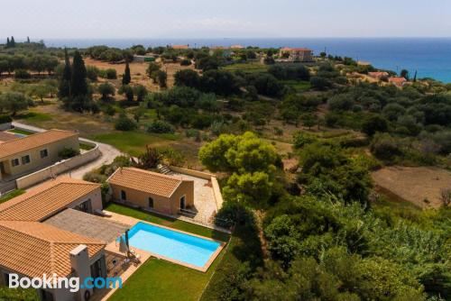 别墅（带独立泳池）