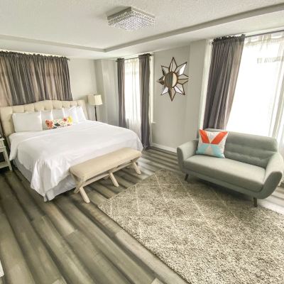 Luxury King Room-Accessible Artisan Downtown Promo Code