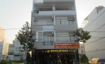 Thu Khoi Hotel