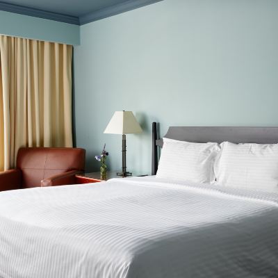 King Room with Harbour View The Harborfront Inn Promo Code