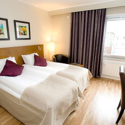 Standard Room, 2 Twin Beds, Non Smoking Best Western Plaza Hotel Promo Code