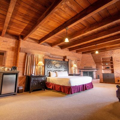 Room (Road Runner Ridge Casita with King) Tanque Verde Ranch Promo Code