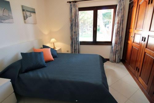 两卧室联排别墅