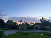NEW Coastal Paradise GEM!! Spacious 4BR, 3 Full Baths w/Pool!! PET FRIENDLY!!! Hotels in Estero