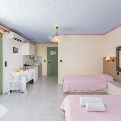 Studio, 1 Bedroom, Smoking, Balcony Senior Citizen Suite in Blue Promo Code