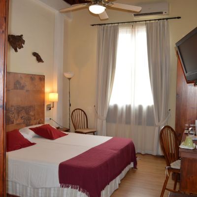Double Room-Upper Floor Gara Hotel Promo Code