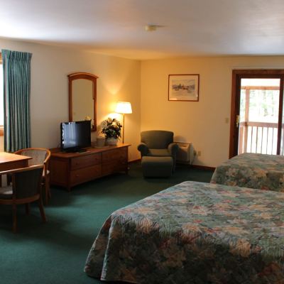 Superior Room with 2 Queen Beds and Balcony-Green Tree Nootka Lodge Promo Code
