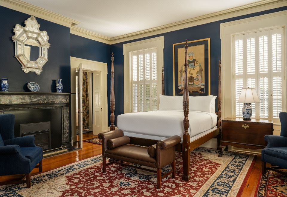 Jasmine House Parlour Suite