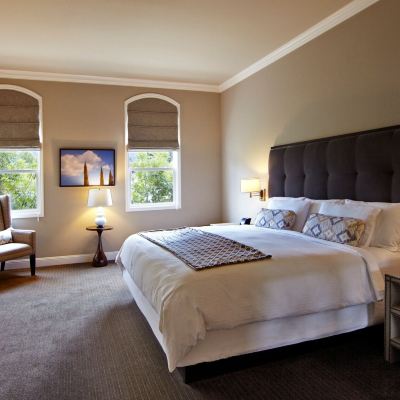 Premium Room Wydown Hotel Promo Code