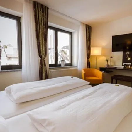 Hotel Arooma