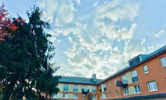 Hotel Klostergarten - Housity