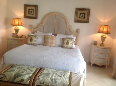 Holiday Home at 163 Port St Charles Hôtels à : 
