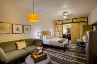 Cavalry Court, by Valencia Hotel Collection