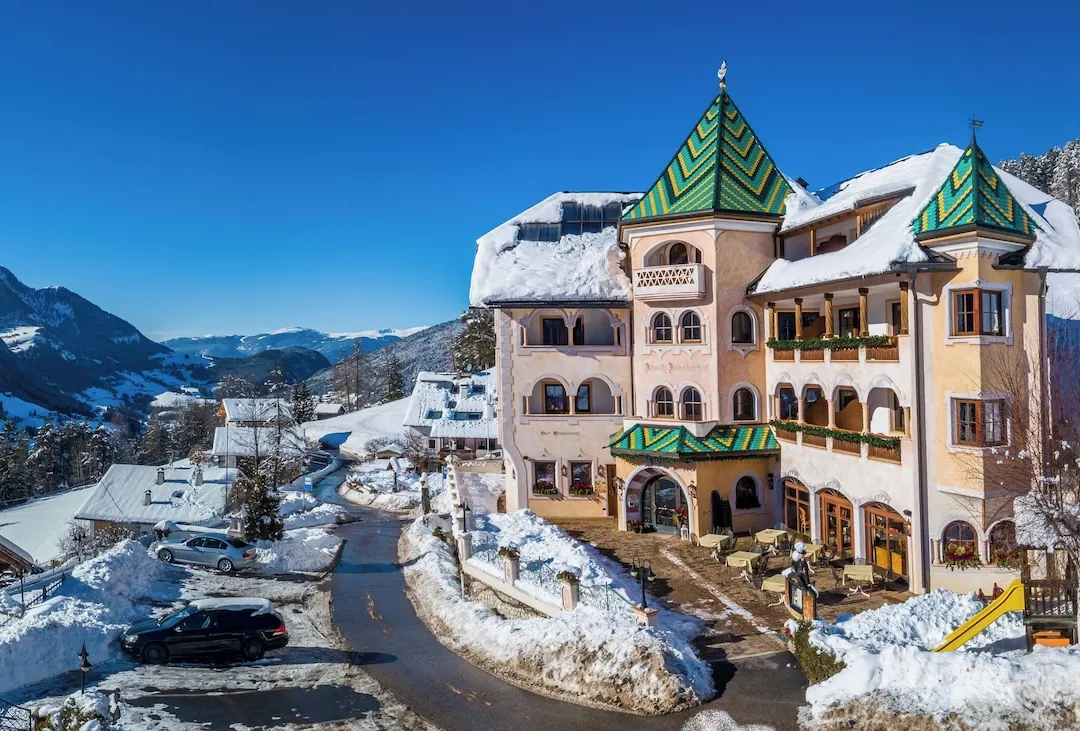Hotel Ansitz Jakoberhof - Ortisei