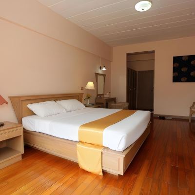 Standard Double Room Pin Hotel Promo Code