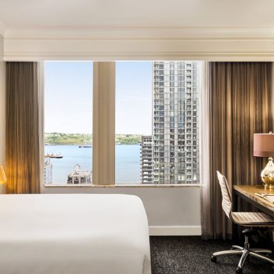 水景或天際線景特大床房 西雅圖希爾頓飯店優惠