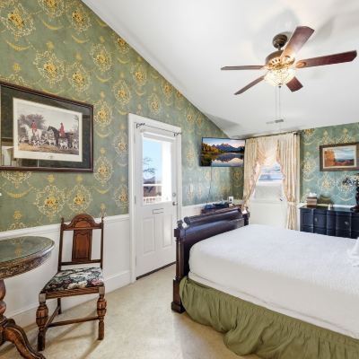 Sundance SPA Suite Heber Senator Bed and Breakfast Promo Code