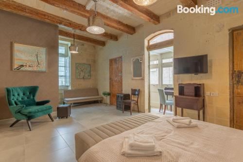 Luciano Al Porto Boutique Standard Triple Room with Street View