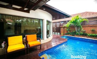 Royal Pool Villa Pattaya