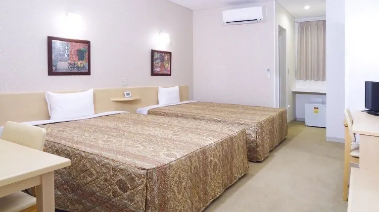 ファミリーロッジ旅籠屋・名阪長島店 部屋