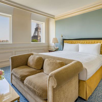 King Room with Terrace and Eiffel View