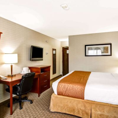 Queen Room-Non-Smoking Quality Inn - Kitchener Promo Code
