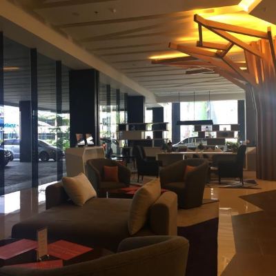 精緻套房 北乾巴魯諾富特酒店優惠