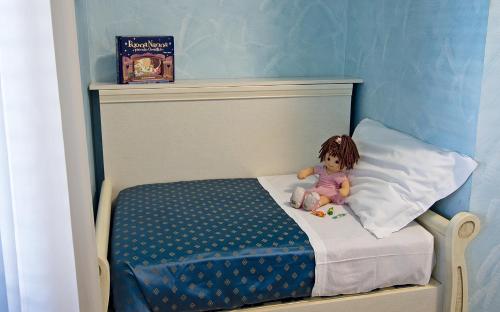 Hotel Capital 带加床的双人房