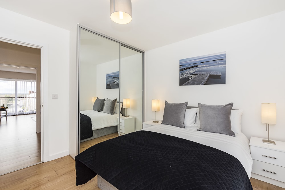 帶陽台的兩卧室公寓