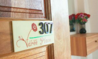 Varee Place Service Apartment