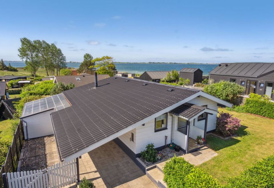 Holiday Home Wrange - 150m from the sea by Interhome