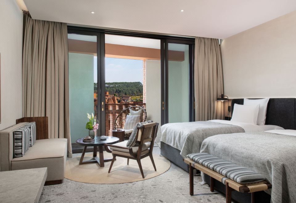 錾影万花筒双床房