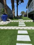 Beach Front/Heated Pool/Spa. Ocean Views, Umbrella+Lounger for Beach, Balconies