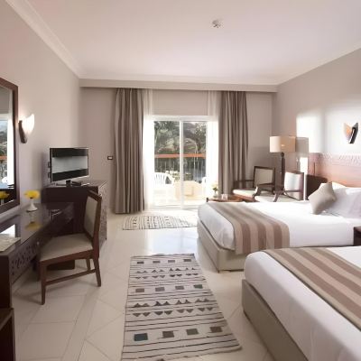 高級房 ZYA赫爾格達雷吉娜水上公園度假村優惠