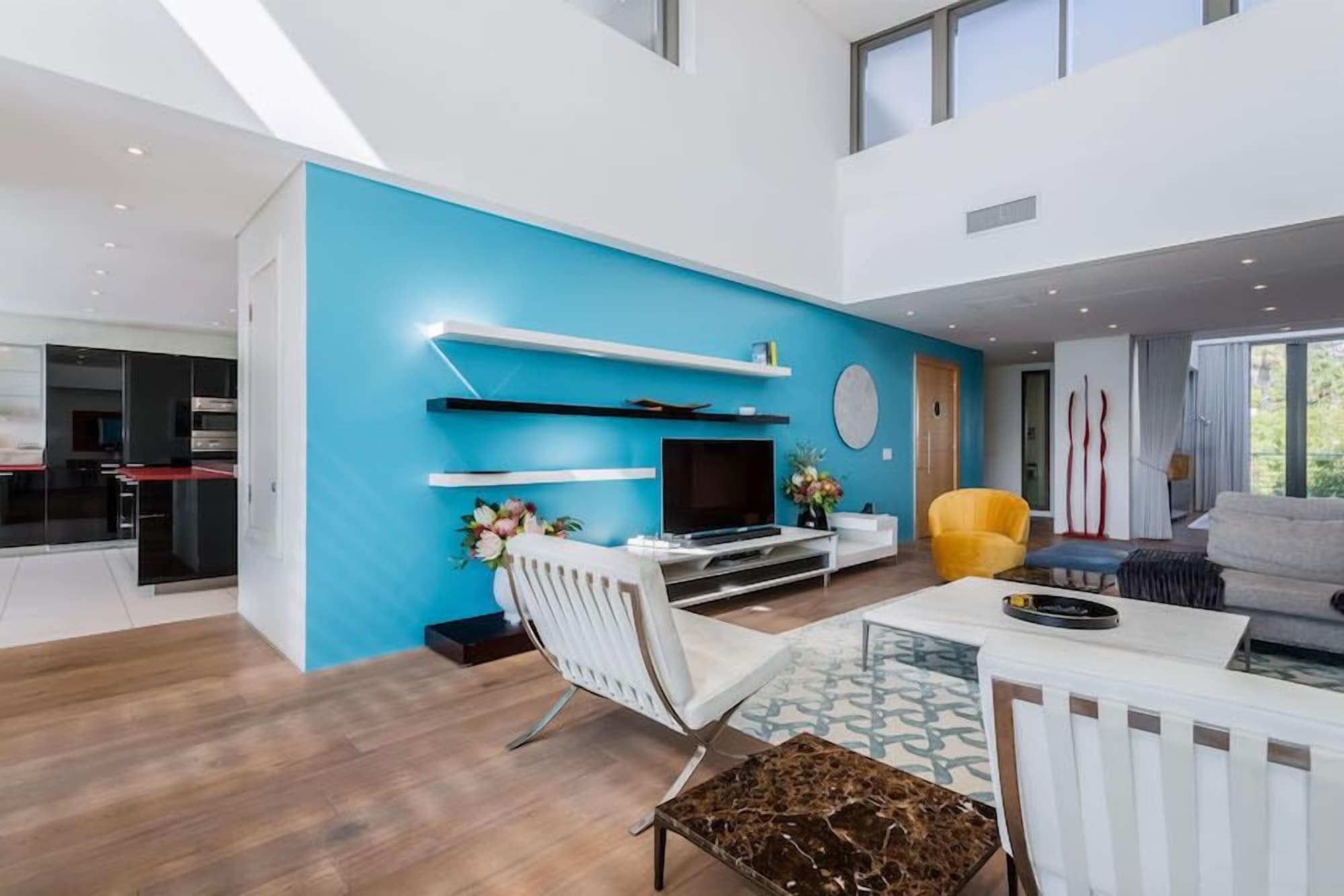 Mountain Marina Luxury Apartments三卧室奢华顶层公寓1