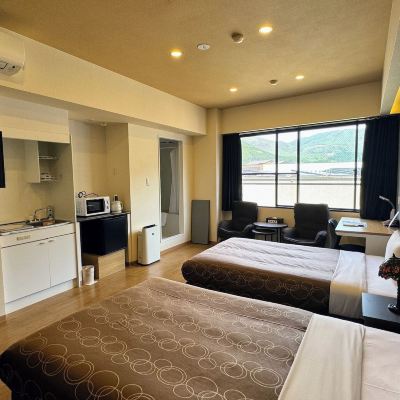 201, 202 Twin Room With Small Kitchen (No Pets) 和モダン温泉館 湯布院あかりの宿 クーポン