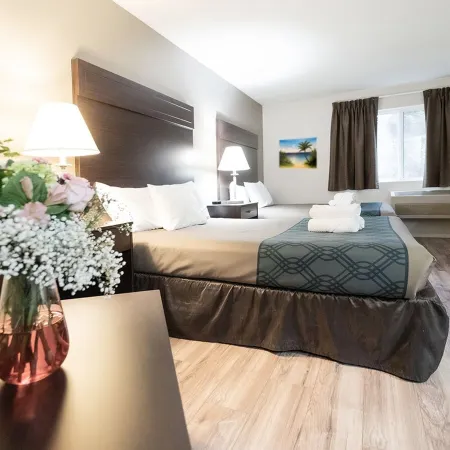 Ocean Star Inn Отели в г. Секим