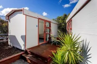 Nelson City Top 10 Holiday Park Hotel di 