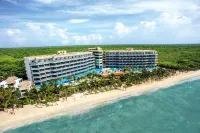 Hotel El Dorado Seaside Suites