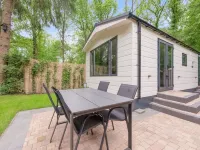 Chalet in the Woods with Pool Hotel di 