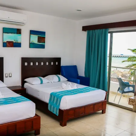 Playa Linda Hotel Отели в г. Прогресо