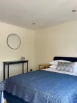 Family home close to Lulworth Cove, Durdle Door, The Tank Musuem & Monkey World
