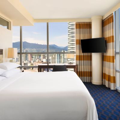 Junior Presidential Suite, Club Lounge Access, Suite, 1 King