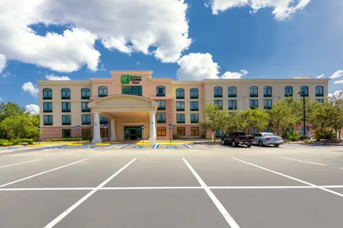 Holiday Inn Express & Suites BRADENTON EAST-LAKEWOOD RANCH by IHG