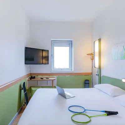 Hotel Ibis Budget Porto Gaia Hotels near Porto Editora