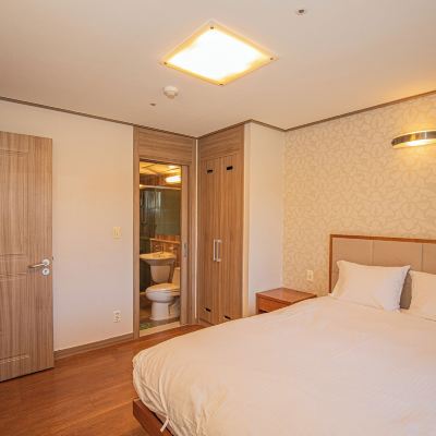 Three Bedroom Suite 2 Queen 1 Ondol 홀리데이 인 알펜시아 평창 스위트, IHG 호텔 쿠폰